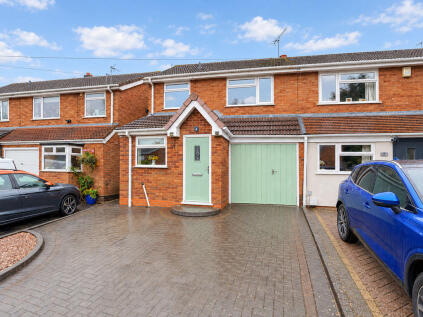 Bridge Avenue, Cheslyn Hay