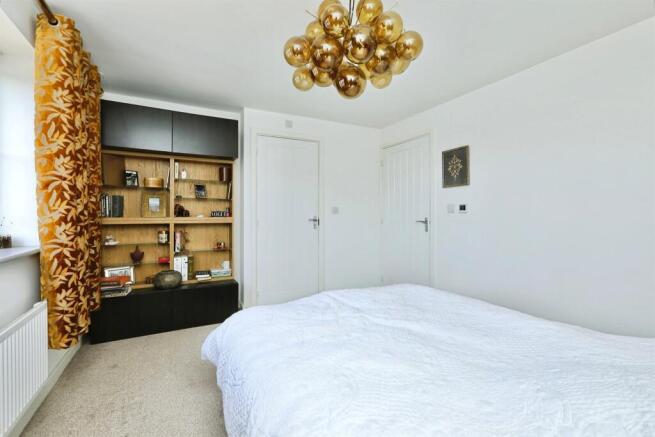 3 bed Detached for sale Image 10