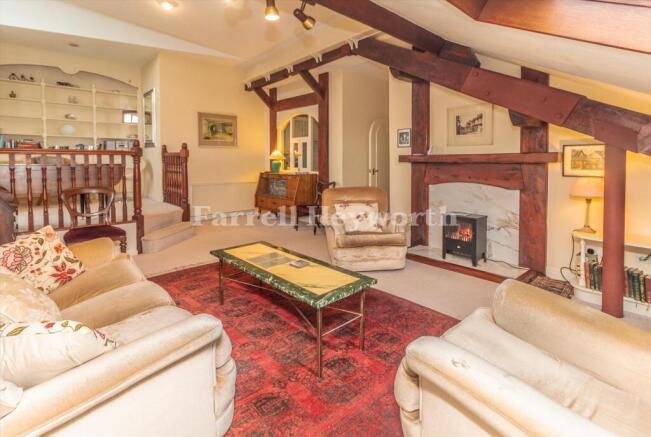 Lounge Diner image 4