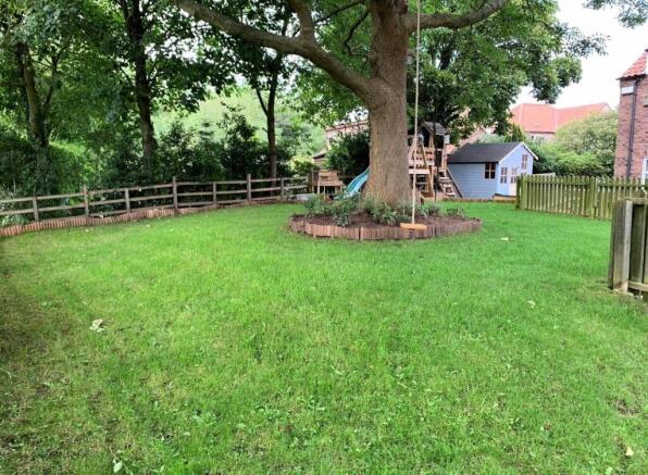 Garden (3)