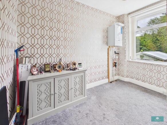 2 bed Terraced for sale Image 8