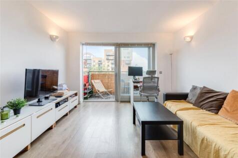 Metcalfe Court,
John Harrison Way, SE10