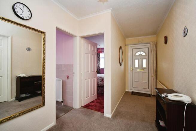 2 bed Semi-Detached Bungalow for sale Image 9