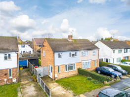 20, Dorothy Gardens, Thundersley, Benfleet SS7 3AE