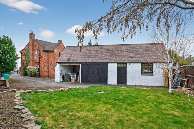Amery Close, Worcester, WR5 photo 4