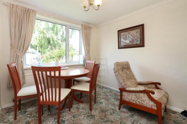 Dining Room.jpg