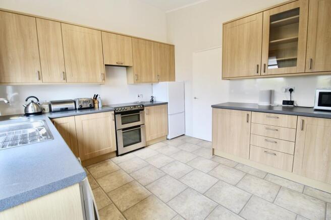 Dining kitchen