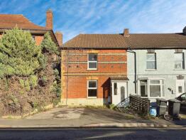8, St Michaels Avenue, Yeovil BA21 4LB