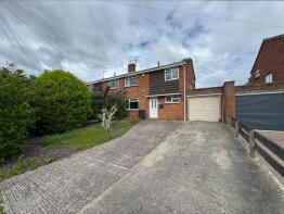 12, Maple Grove, Pinehurst, Swindon SN2 1SA