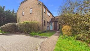 18, Burdock Close, Lightwater GU18 5YP