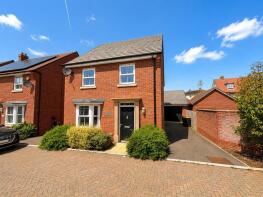 11, Banbury Heath, Bedford MK40 4TR