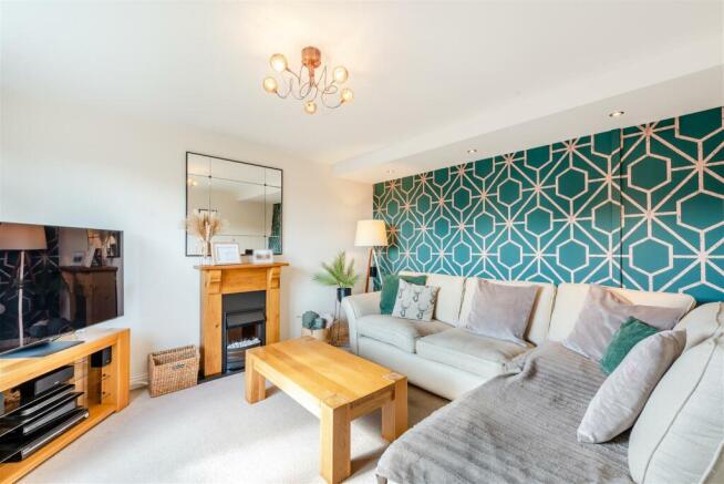 8570821-interior02.jpg