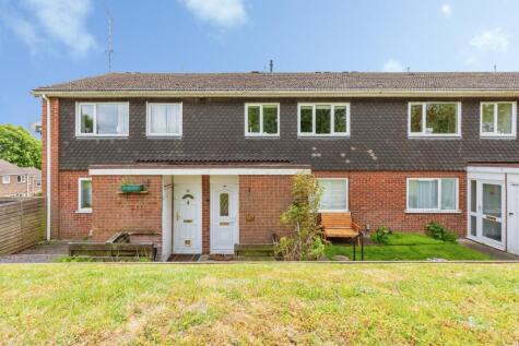 Crane Close, Warwick, CV34