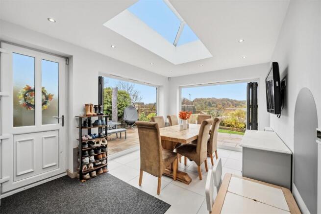 Dining Area to bifold doors.jpg