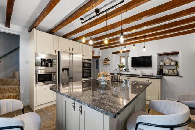 KITCHEN 1
