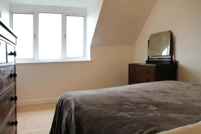 Bedroom 2-2