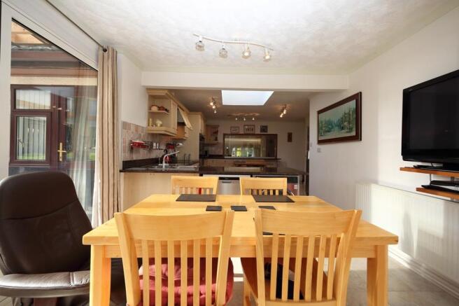 Breakfast Area wi...