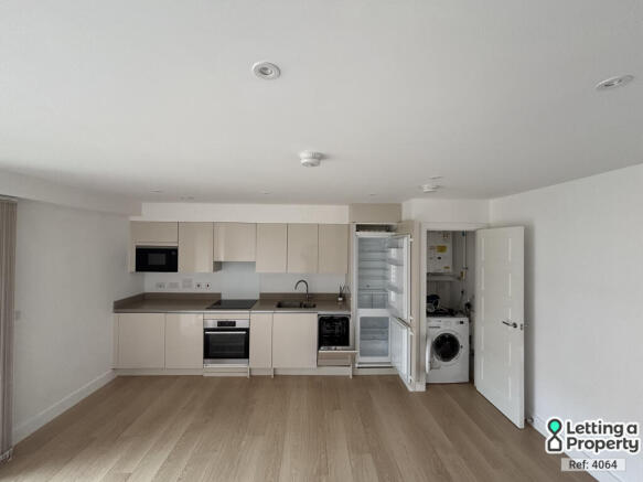 2 bed Apartment to rent Image 7