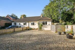 2, Spring Leaze, Stoke Lane, Andover SP11 0LY