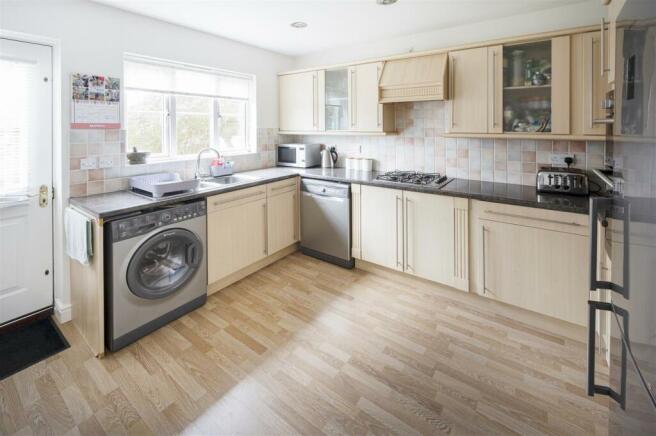 Kitchen / Breakfast Room