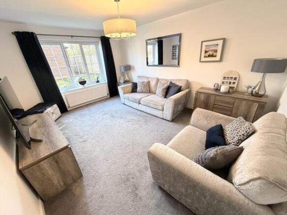 Fontburn Close, Elwick Grove, Hartlepool photo 4