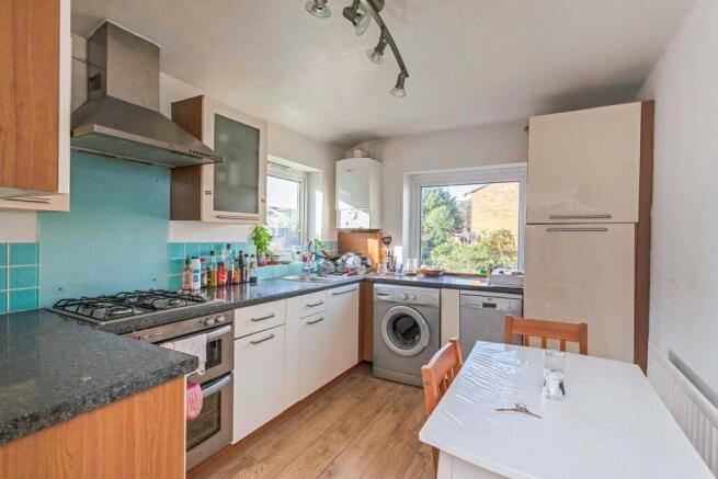 Modern Fitted Kitche
