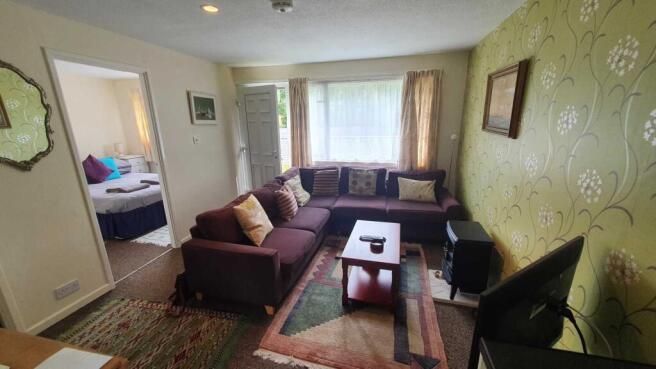 28  Bowood Park photo 4
