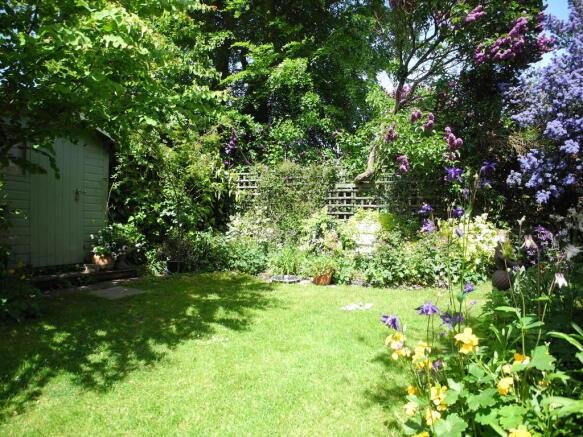 Photo 9
