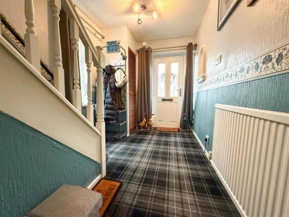 ENTRANCE HALLWAY