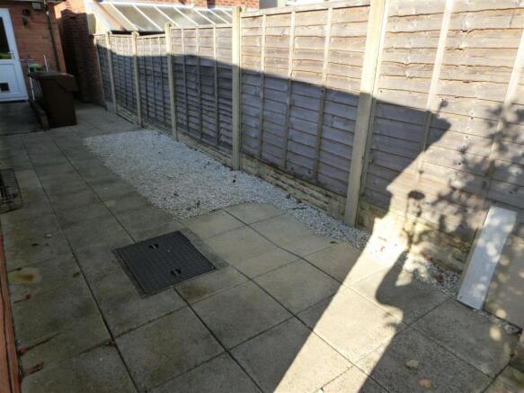 Peterbrook Road 82 Garden3.jpg