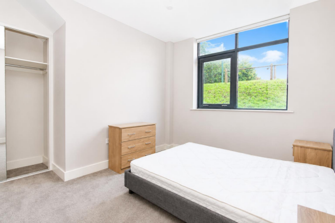 2 bed Flat to rent Image 9