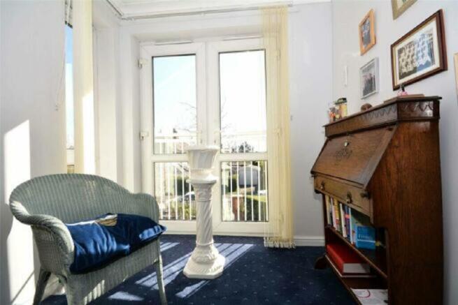 2 bed Apartment for sale Image 10