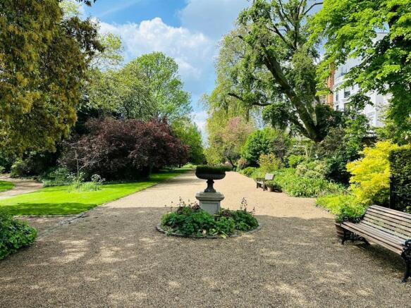 Garden 2.jpg