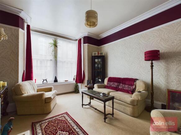 3 bed Semi-Detached for sale Image 5