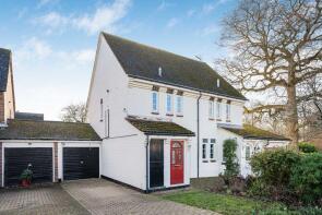 2, Cowdray Close, Woolstone, Milton Keynes MK15 0AP