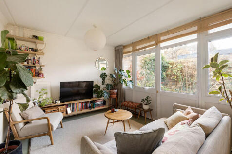 Dingley Lane, Streatham Hill, London, SW16