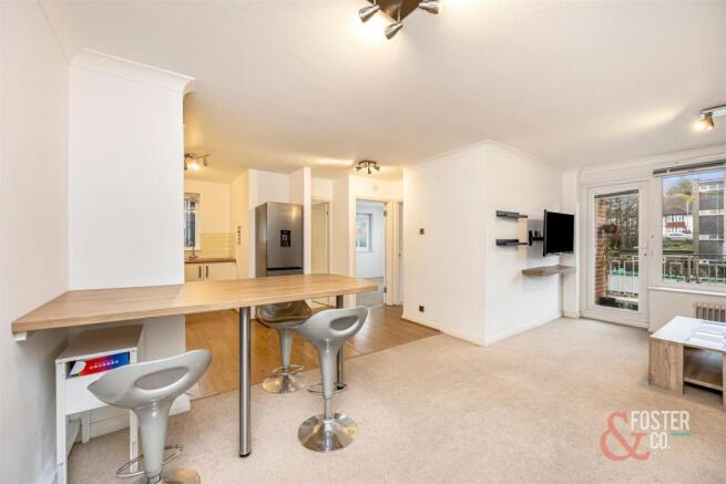 Palmeira Avenue, Glynde House, Flat 4-009.JPG