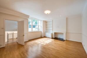 Flat E, 2 2a, Argyll Road, London W8 7DB