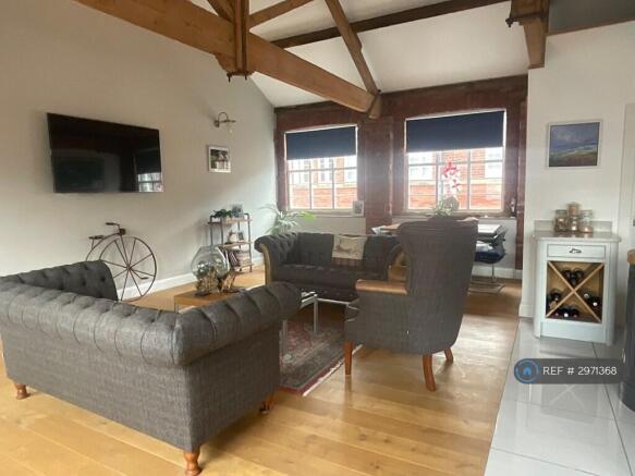 2 bed Penthouse to rent in neepsend