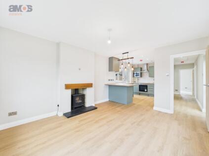 Oakleigh Avenue, Hullbridge, Essex, SS5 6EJ