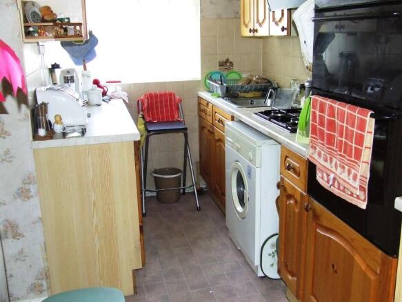 Photo 10