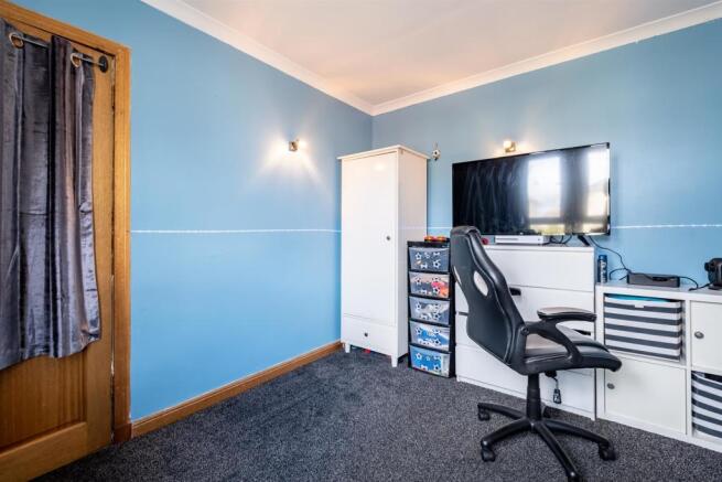 009-20_Agnew_Avenue_Coatbridge.jpg