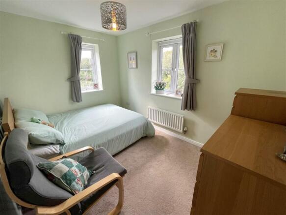 BEDROOM 2.jpg