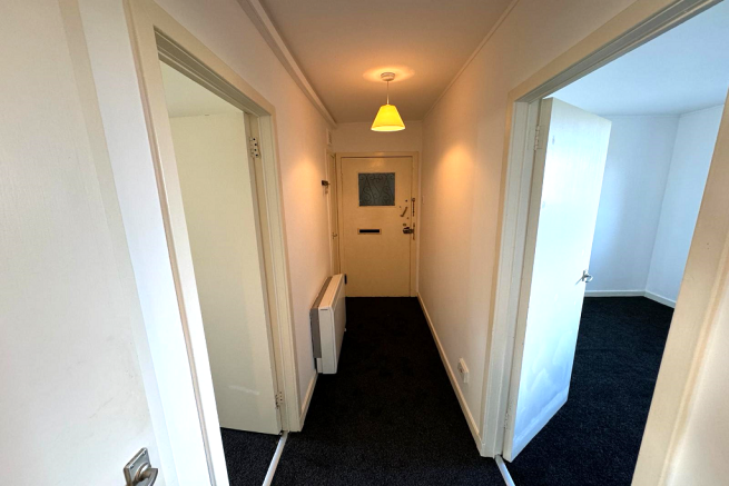 ENT HALLWAY
