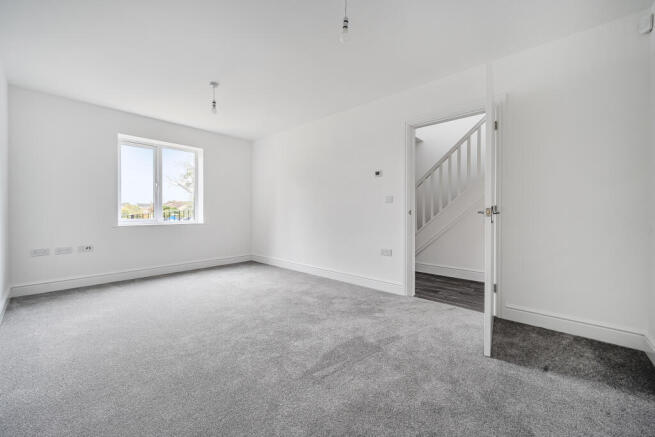 1 Windmill Place, SN4 8FY photo 4