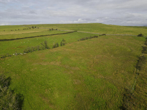 Approx. 9.88 Acres (4 ha) of Grazing Land at Blin