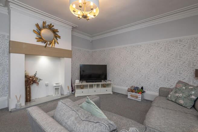 2 bed Terraced for sale Image 4