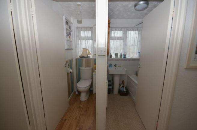 Photo 18