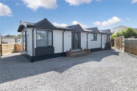 Stopsley Mobile Home Park, St. Thomas's Road, Luton, Bedfordshire, LU2