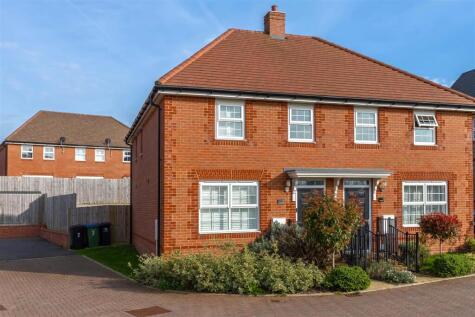 Littlemead Close, Angmering